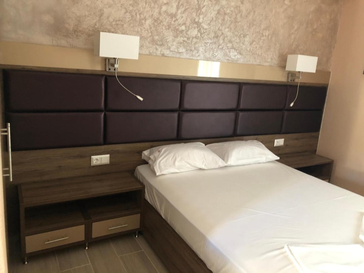 Villa Lemar Сарті Екстер'єр фото