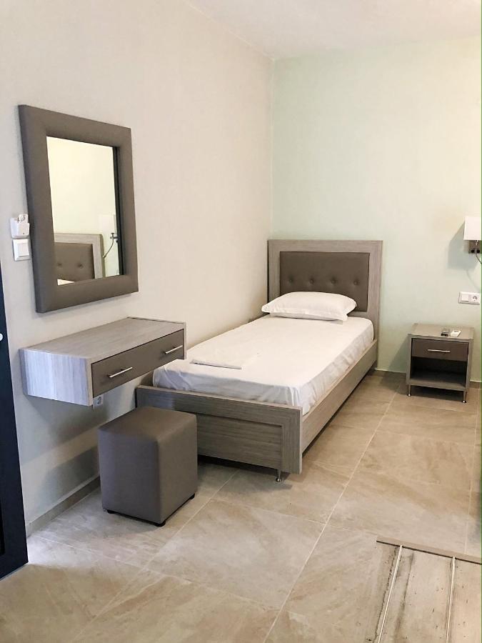 Villa Lemar Сарті Екстер'єр фото