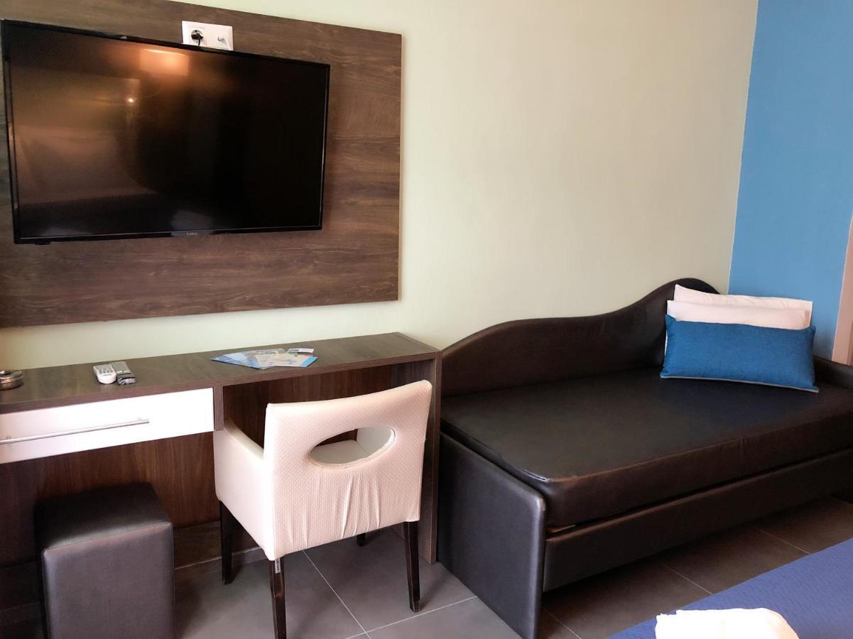 Villa Lemar Сарті Екстер'єр фото