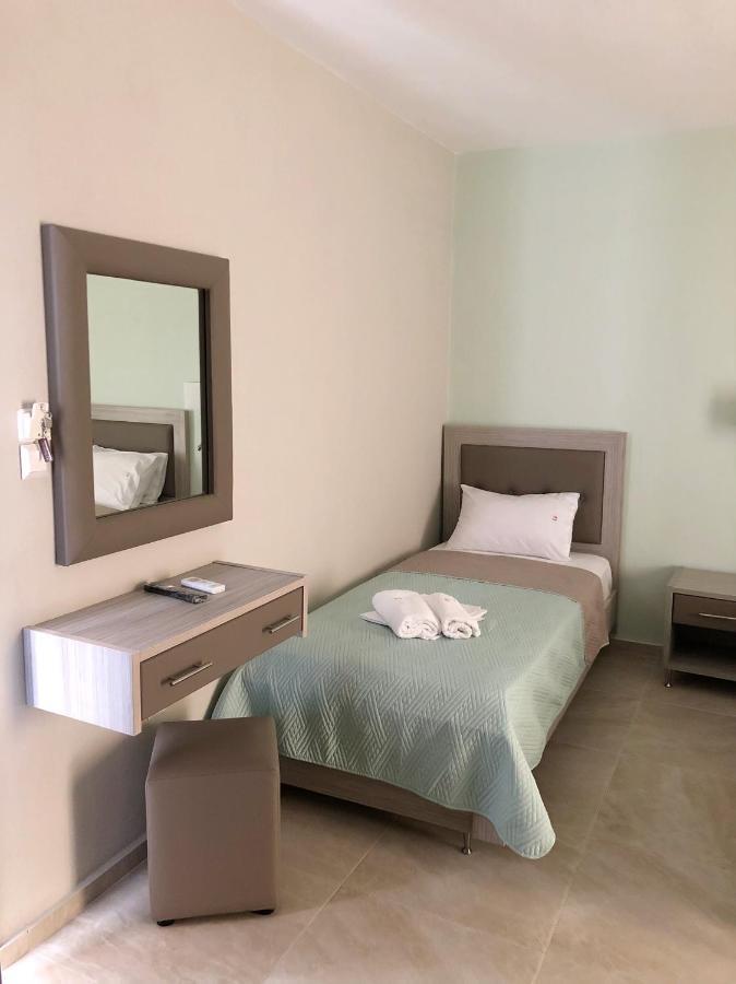 Villa Lemar Сарті Екстер'єр фото